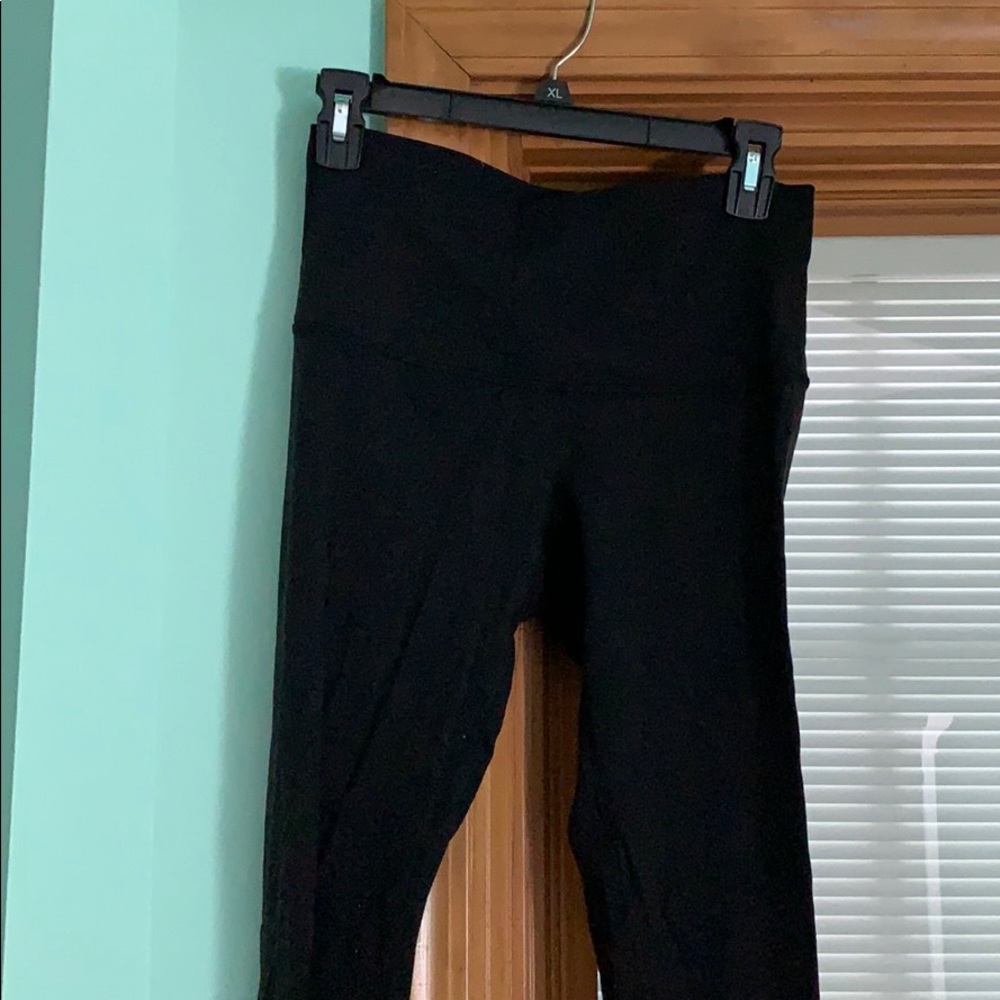 Long high waisted lulu lemon leggings